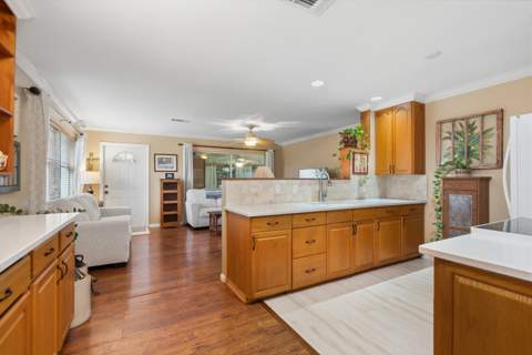 2330 SE Madison Street, Stuart FL - photo 18 of 40