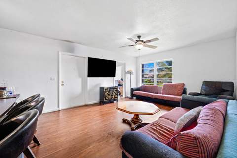 315 Circle Drive #201, Boynton Beach FL - photo 6 of 27