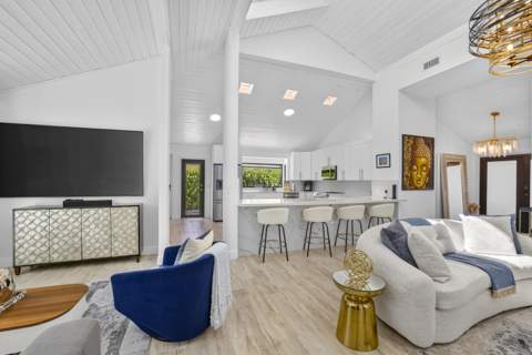 12894 N Normandy Way, Palm Beach Gardens FL - photo 15 of 66
