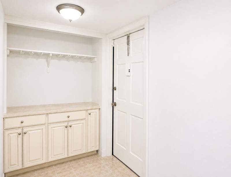 2 bedroom Condominium at 5570 Tamberlane Circle #331, Tamberlane 4 Condo, Palm Beach Gardens — photo 4