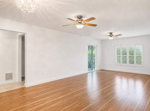 5570 Tamberlane Circle #331, Palm Beach Gardens FL - photo 6 of 28