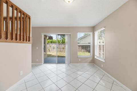 2716 Arrowwood Court, Davie FL - photo 11 of 40