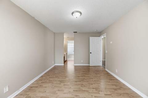 2716 Arrowwood Court, Davie FL - photo 18 of 40
