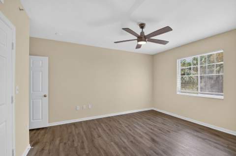 6370 Emerald Dunes Drive #203, West Palm Beach FL - photo 8 of 24