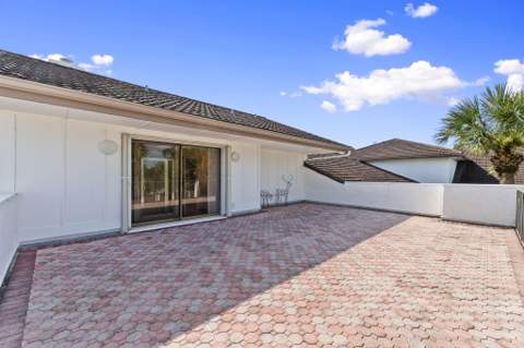 3400 Twin Lakes Terrace #206, Fort Pierce FL - photo 19 of 48