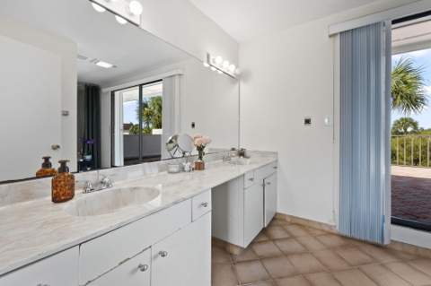 3400 Twin Lakes Terrace #206, Fort Pierce FL - photo 16 of 48