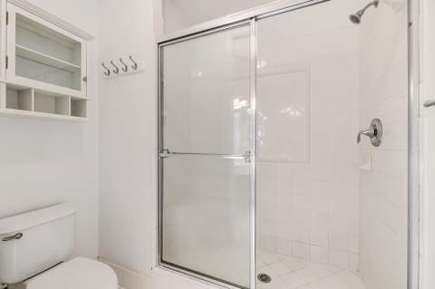 3600 Oaks Clubhouse Drive #505, Pompano Beach FL - photo 15 of 33