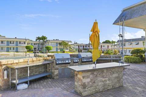 2920 Cynthia Lane #202, Lake Worth Beach FL - photo 21 of 23