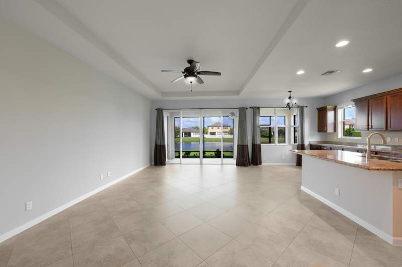 3 bedroom Single Family Residence at 11263 SW Barton Way, Town Park, Port St. Lucie — photo 5