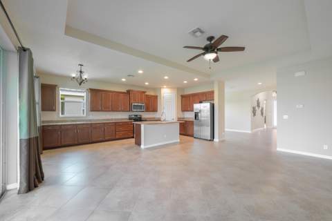 11263 SW Barton Way, Port St. Lucie FL - photo 9 of 69