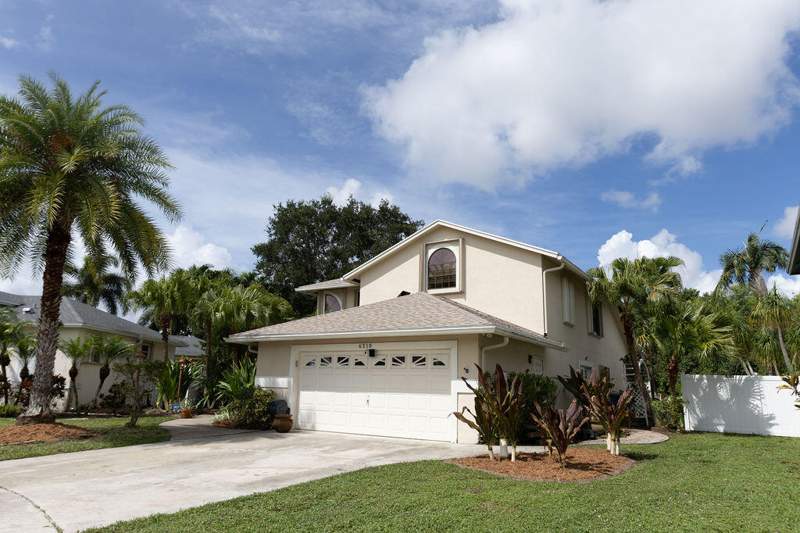 3 bedroom Single Family Residence at 6310 Kampur Court, Indian Wells, Boynton Beach — photo 2