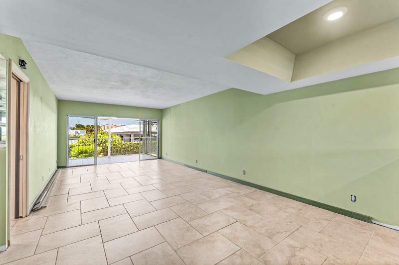 2 bedroom Condominium at 155 Yacht Club Drive #101, Shutters Condo, North Palm Beach — photo 2
