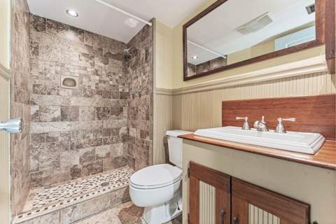 155 Yacht Club Drive #101, North Palm Beach FL - photo 9 of 49
