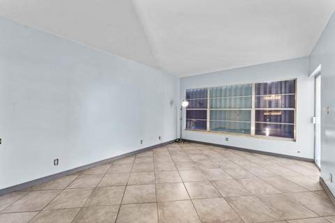 155 Yacht Club Drive #101, North Palm Beach FL - photo 10 of 49