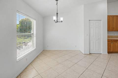 2585 SE Lakewood Street, Port St. Lucie FL - photo 6 of 32