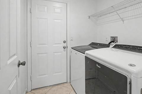 2585 SE Lakewood Street, Port St. Lucie FL - photo 21 of 32