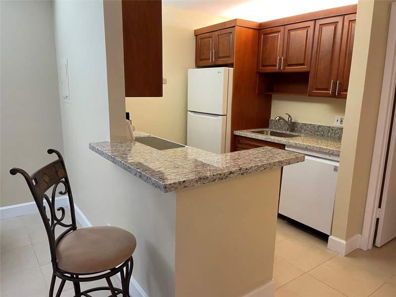 2 bedroom Condominium at 26 Crossings Circle #G, Crossings Of Boynton Beach Condo, Boynton Beach — photo 3