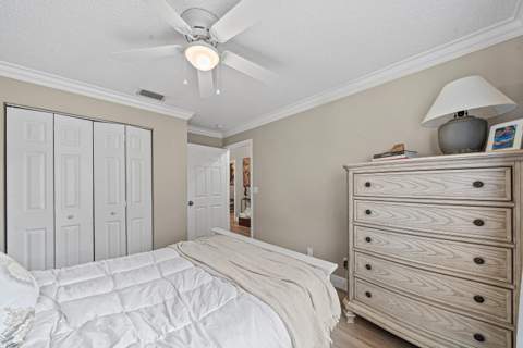 9444 Swansea Lane, West Palm Beach FL - photo 20 of 41