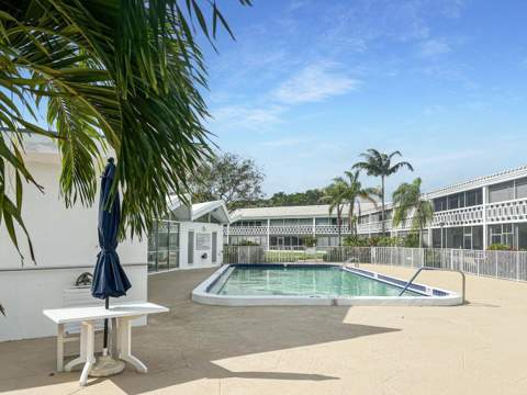 331 Tequesta Drive #216, Tequesta FL - photo 16 of 37