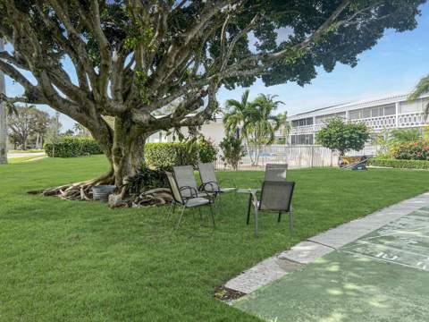 331 Tequesta Drive #216, Tequesta FL - photo 18 of 37