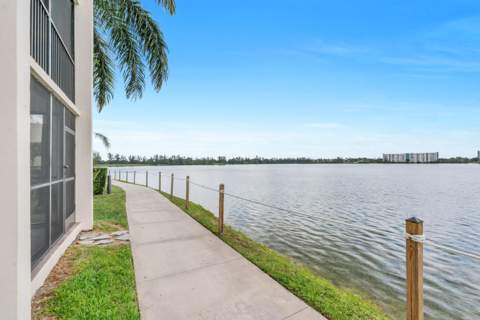 116 LAKE EMERALD Drive #101, Oakland Park FL - photo 19 of 43