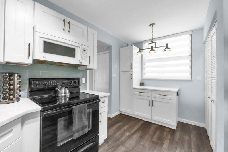 2 bedroom Condominium at 116 LAKE EMERALD Drive #101, LAKE EMERALD CONDOMINIUM NO SIX, Oakland Park — photo 5