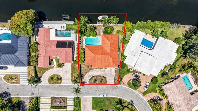 4 bedroom Single Family Residence at 5581 NE 28th Avenue, Landings First Sec, Fort Lauderdale — photo 4