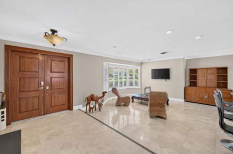 5581 NE 28th Avenue, Fort Lauderdale FL - photo 7 of 46