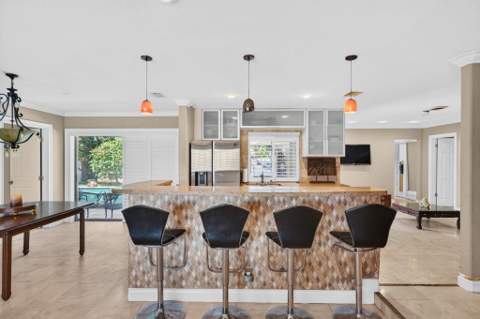 5581 NE 28th Avenue, Fort Lauderdale FL - photo 8 of 46