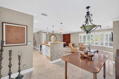 5581 NE 28th Avenue, Fort Lauderdale FL - photo 10 of 46