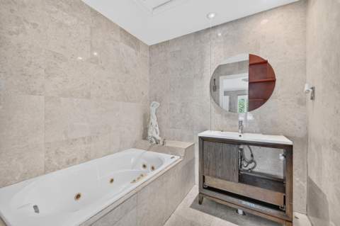 5581 NE 28th Avenue, Fort Lauderdale FL - photo 21 of 46