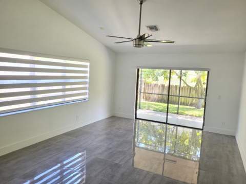 5460 Hawkes Bluff Avenue, Davie FL - photo 9 of 21