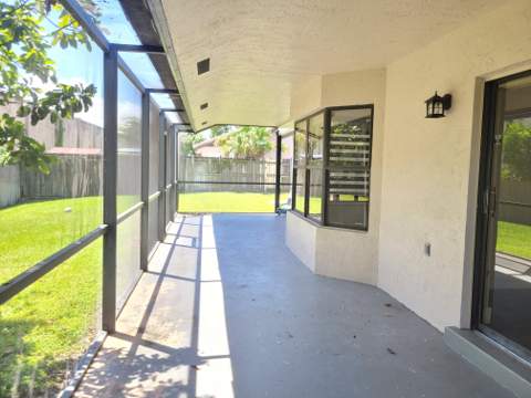 5460 Hawkes Bluff Avenue, Davie FL - photo 17 of 21