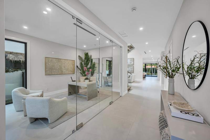 5 bedroom Single Family Residence at 1625 SE 1st Street, Colee Hammock, Fort Lauderdale — photo 3