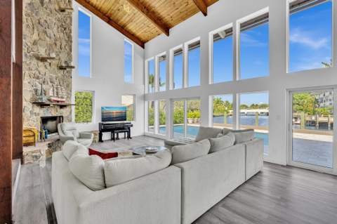 600 N Victoria Terrace, Fort Lauderdale FL - photo 16 of 47