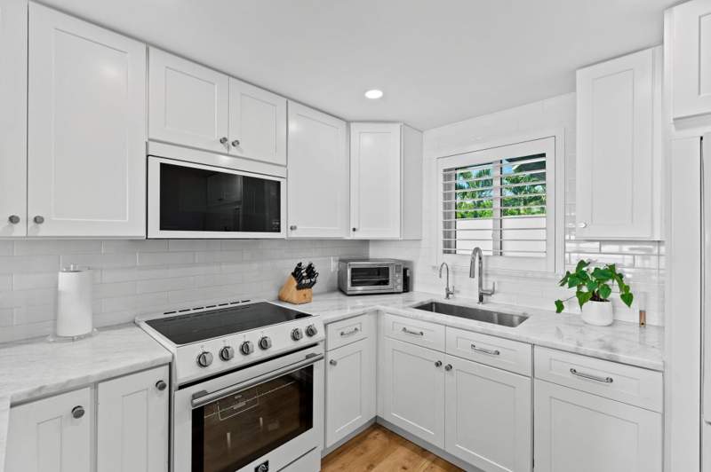2 bedroom Condominium at 52 YACHT CLUB Drive #204, LANDINGS CONDO LT, North Palm Beach — photo 5