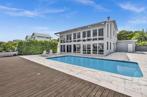 600 N Victoria Terrace, Fort Lauderdale FL - photo 9 of 47
