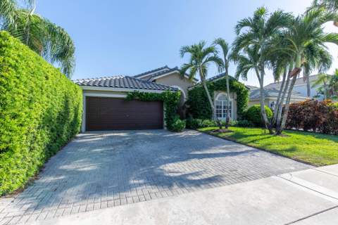 3629 Old Lighthouse Circle, Wellington FL - photo 7 of 36