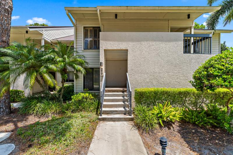 2 bedroom Condominium at 6433 SE Brandywine Court #Unit 217, FAIRWAY APARTMENTS CONDO IN MARINER SANDS, Stuart — photo 1