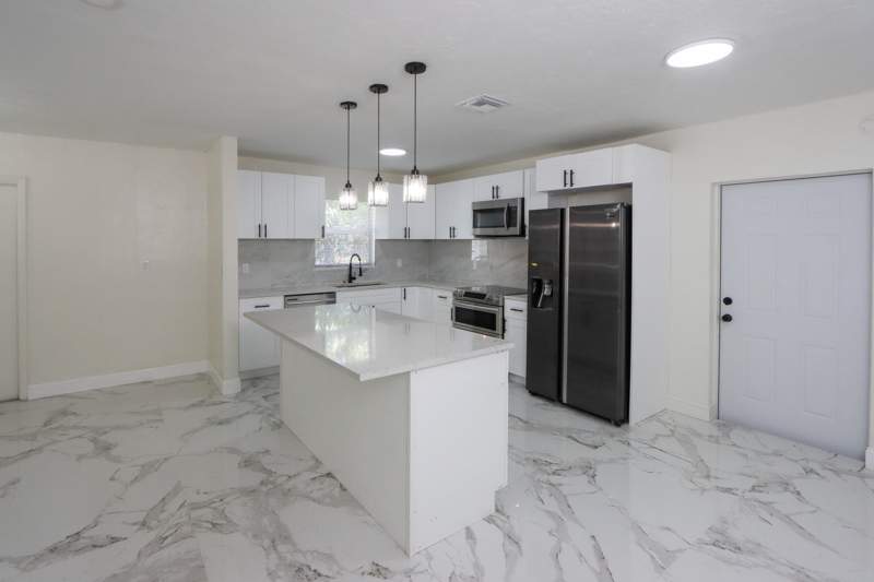 3 bedroom Single Family Residence at 1830 NE 2nd Lane, Rolling Green Ridge 1st Add, Boynton Beach — photo 4