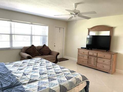 1315 High Point Way #B, Delray Beach FL - photo 22 of 52