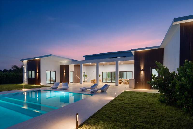 6 bedroom Single Family Residence at 17301 SW 52nd Court, Fla Fruit Lands Co Sub No 1, Southwest Ranches — photo 3