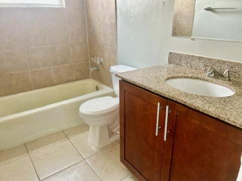 3339 NW 69th Court, Fort Lauderdale FL - photo 14 of 27