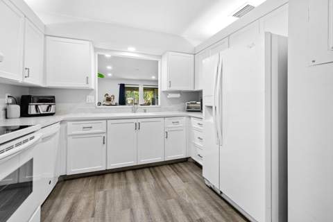 22415 SW 61st Way #206, Boca Raton FL - photo 13 of 30