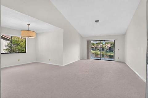 5751 Coach House Circle #E, Boca Raton FL - photo 6 of 38