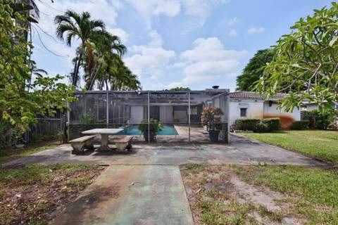 201 NE 29th Street, Wilton Manors FL - photo 17 of 25