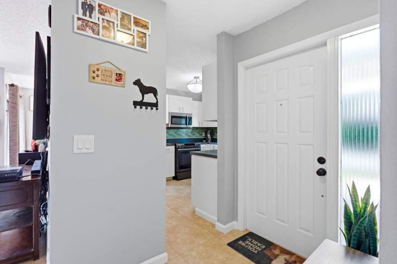 2 bedroom Townhouse at 204 Meadows Drive, Meadows 300 1, Boynton Beach — photo 4
