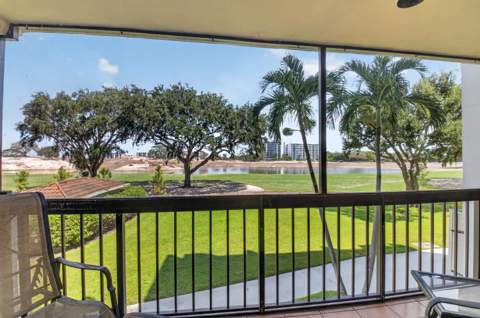 1721 Bridgewood Drive, Boca Raton FL - photo 15 of 66