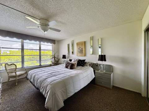3930 Oaks Clubhouse Drive #506, Pompano Beach FL - photo 9 of 15