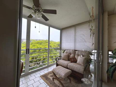 3930 Oaks Clubhouse Drive #506, Pompano Beach FL - photo 13 of 15